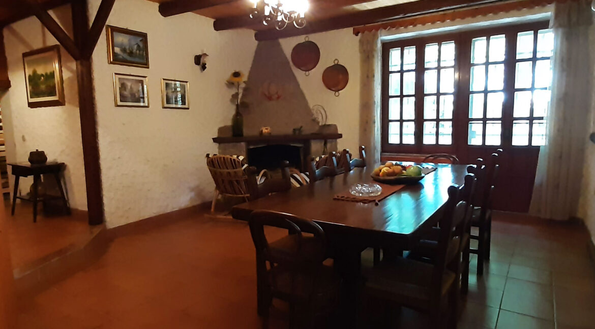taverna-tavolo