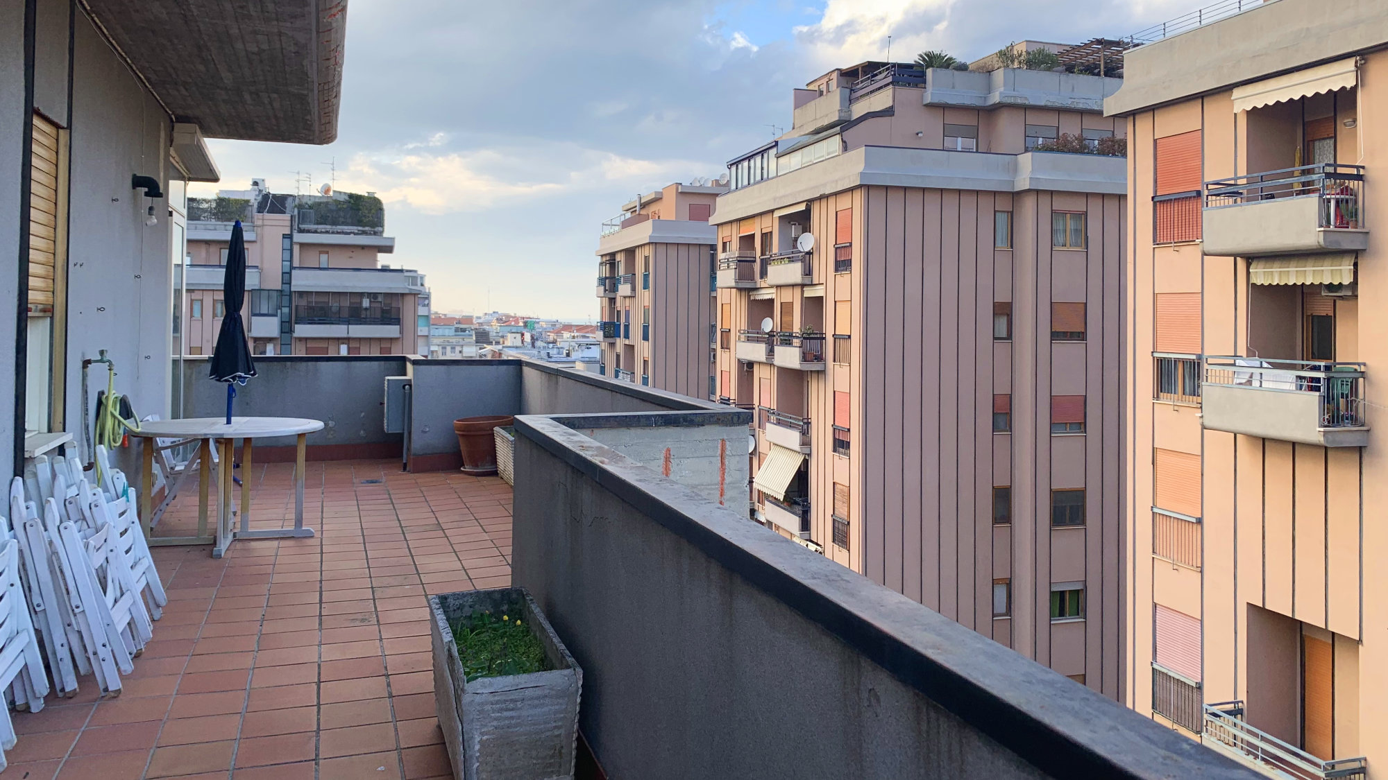 Grazioso Attico con terrazzo in AFFITTO a Pescara Centro